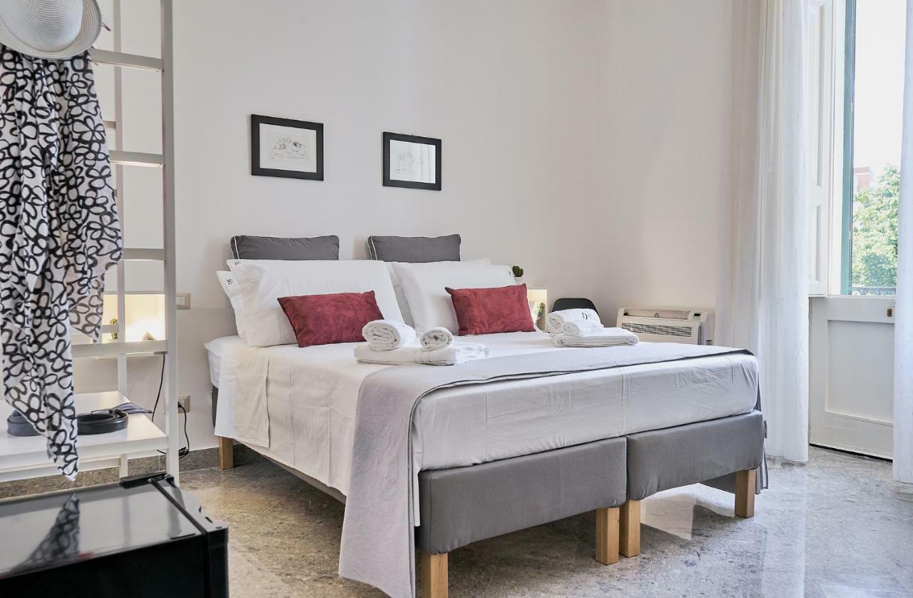 Dimora Casanello Hotel Lecce Bagian luar foto